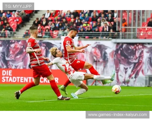 巴黎利用速度优势压迫对手:从战术哲学到落地执行的系统解读 巴黎利用速度优势压迫对手:从战术哲学到落地执行的系统解读